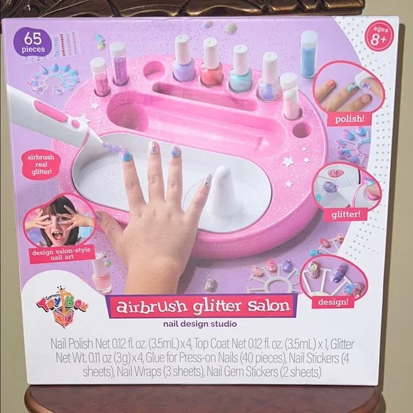 NWT/ NIB Airbrush Glitter Salon Nail Design Studio 65 pieces. - Picture 1 of 3